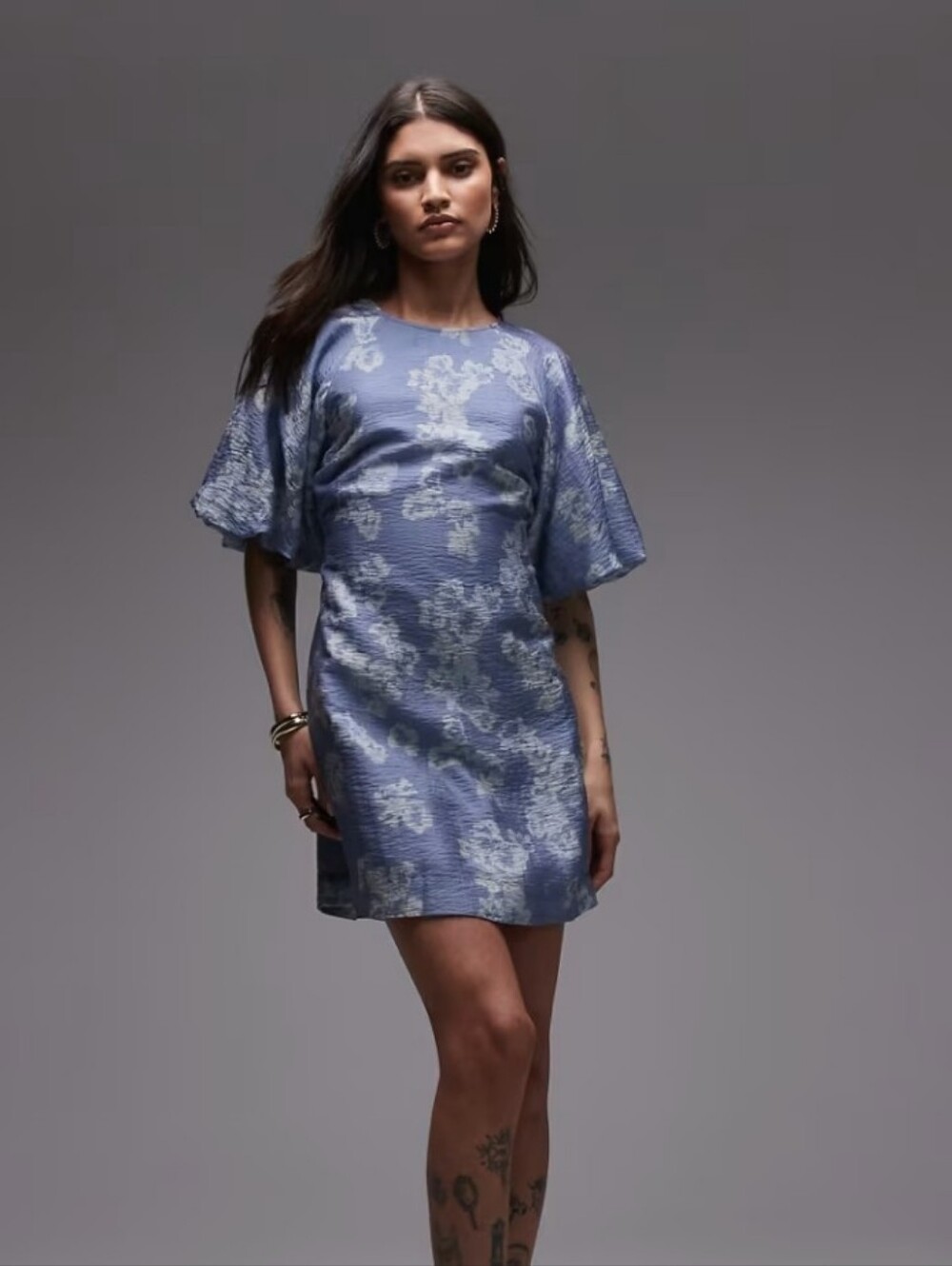 & Other Stories blue all-over floral print puff sleeves dress - Picture 3 of 12
